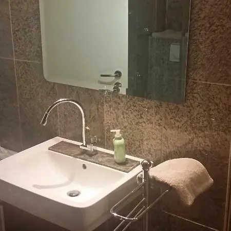 Urlaub Im Grunen Mit City Anbindung Διαμέρισμα *
